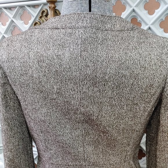 Woman's 3 Piece Suit - Picture 5 of 13